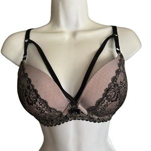 Victoria’s Secret Lace Push-up Bra